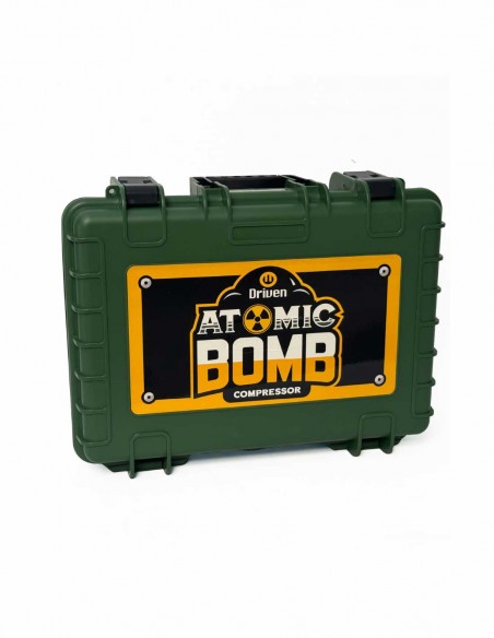Compresor de aire metálico Atomic Bomb guardado
