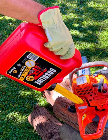 Bidón extra chato para combustible 4 litros rojo pico vertedor