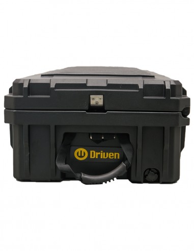 Caja baúl estanco 95 litros negro + Sistema de montaje aventuras